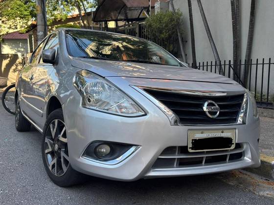 NISSAN VERSA 1.6 16V FLEXSTART UNIQUE 4P MANUAL NISSAN VERSA 1.6 16V FLEXSTART UNIQUE 4P MANUAL